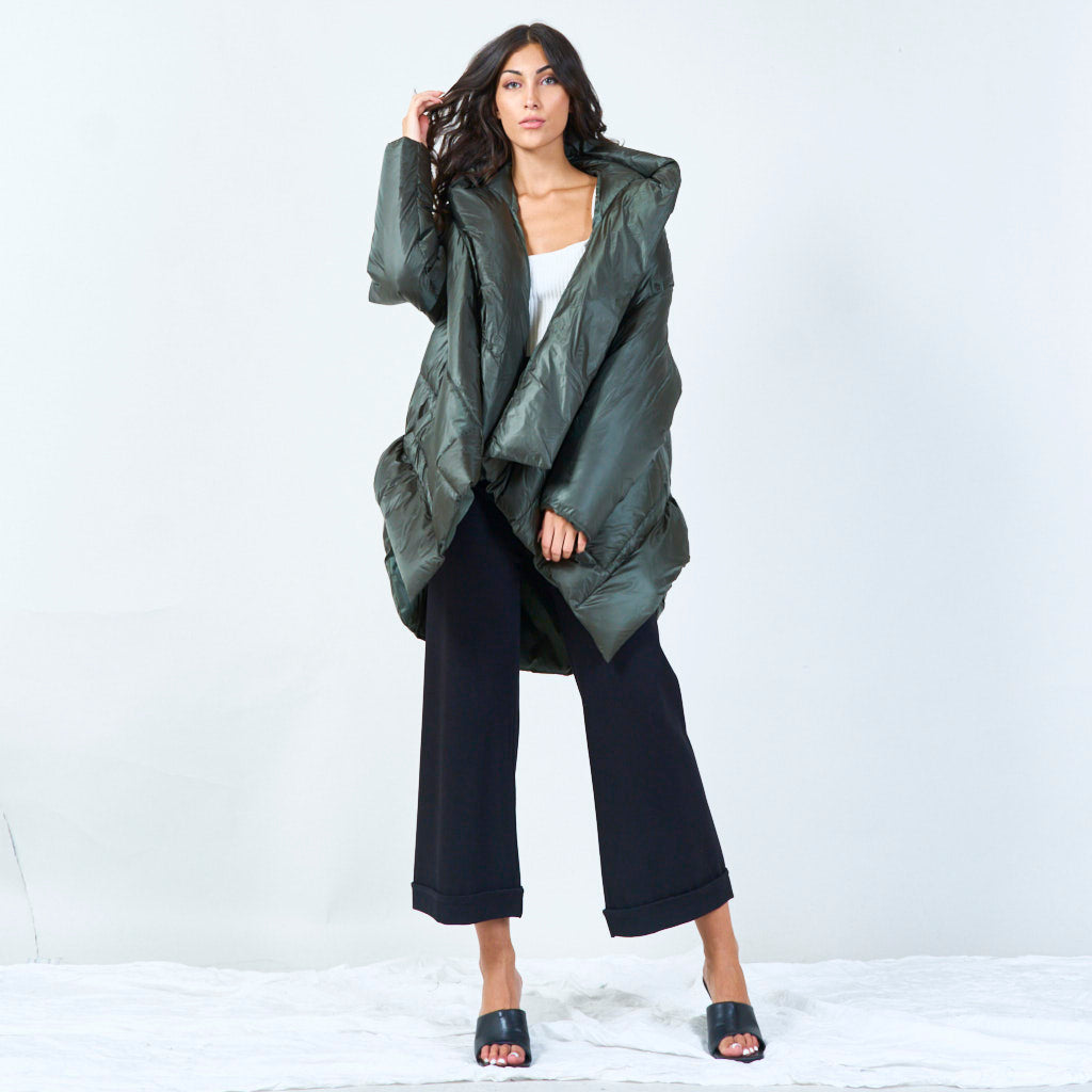 Oversized Pufuf Jacke mit besonderer Silhouette